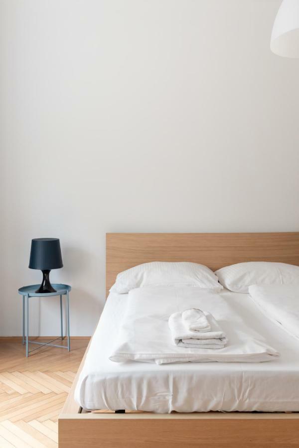 Universum Apartment 2 Vienna Esterno foto
