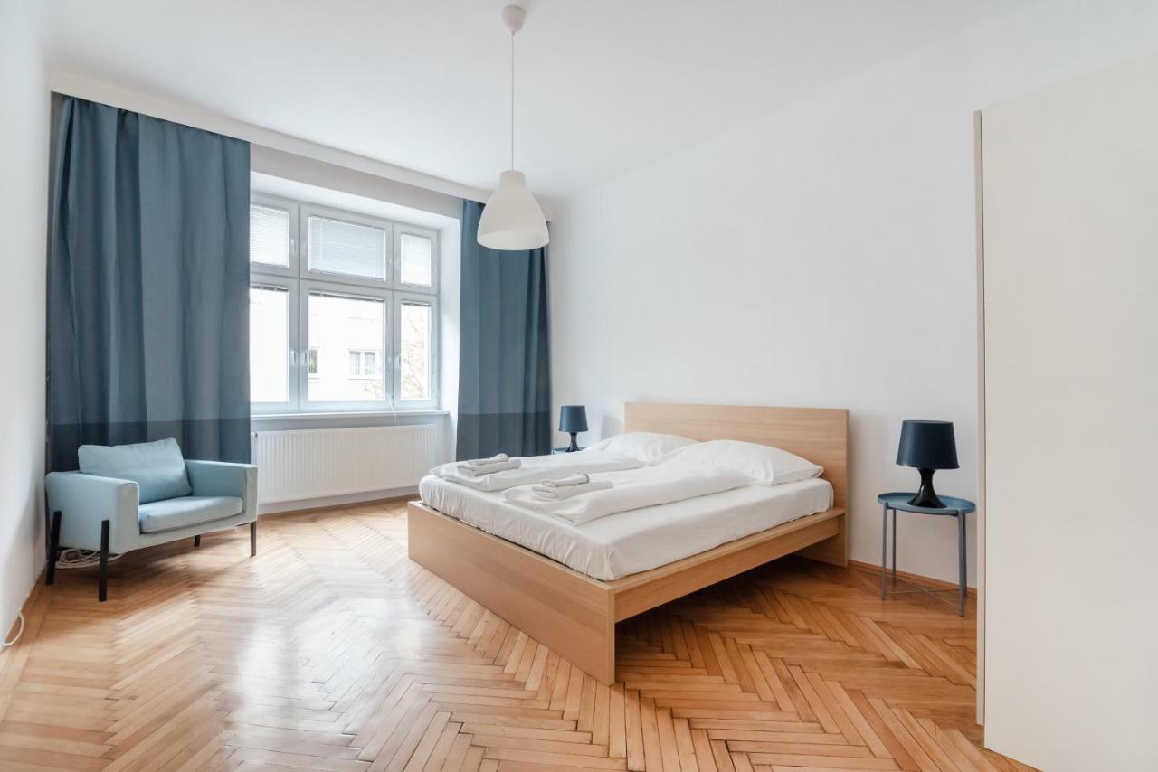 Universum Apartment 2 Vienna Esterno foto